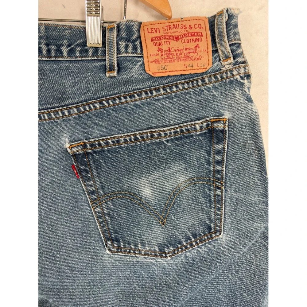Levis 550 Relaxed Fit Jeans Mens 44x30 Blue Denim Medium Wash Tapered Leg